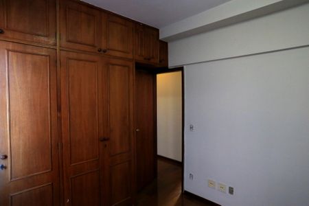 Apartamento para alugar com 350m², 5 quartos e 3 vagas Apartamento para alugar com 350m², 5 quartos e 3 vagasQuarto 1