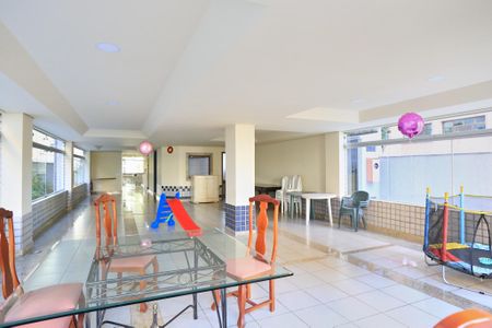 Apartamento para alugar com 350m², 5 quartos e 3 vagas Apartamento para alugar com 350m², 5 quartos e 3 vagasÁrea comum - Salão de festas