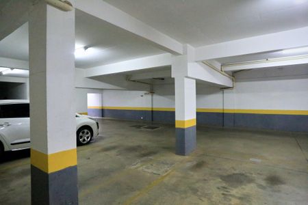 Garagem de apartamento para alugar com 5 quartos, 350m² em Anchieta, Belo Horizonte