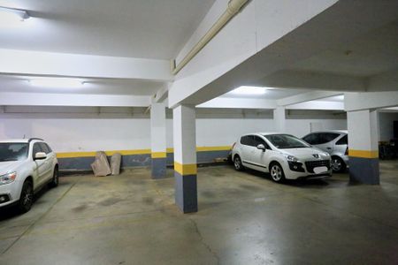Apartamento para alugar com 350m², 5 quartos e 3 vagas Apartamento para alugar com 350m², 5 quartos e 3 vagasGaragem