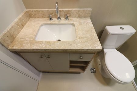 Quarto 1 - Suíte Banheiro  de apartamento para alugar com 2 quartos, 61m² em Conjunto Habitacional Calux, São Bernardo do Campo