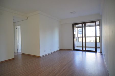 Sala de apartamento para alugar com 2 quartos, 77m² em Moinhos de Vento, Porto Alegre