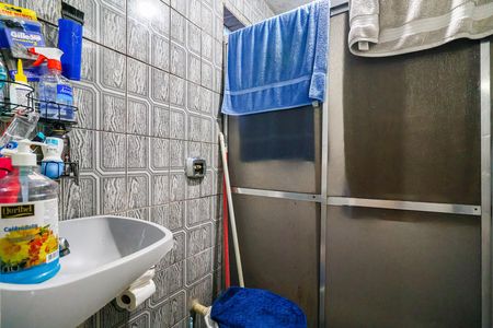 Casa à venda com 191m², 4 quartos e 2 vagas Casa à venda com 191m², 4 quartos e 2 vagasBanheiro - Suíte 3