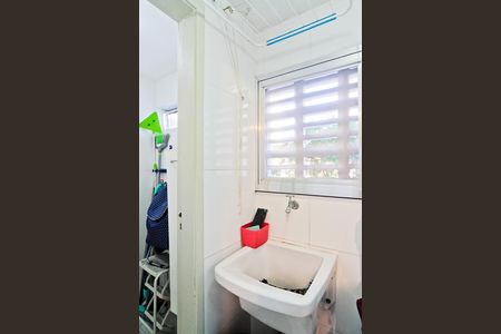 Apartamento à venda com 65m², 2 quartos e 1 vagaÁrea de Serviço