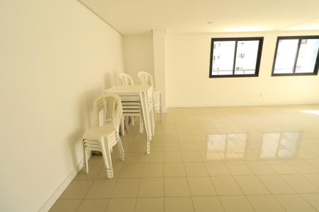Apartamento para alugar com 1 quarto, 50m² em Caminho das Árvores, Salvador
