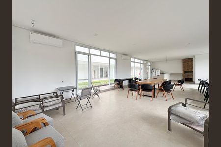 Apartamento à venda com 100m², 3 quartos e 2 vagas Apartamento à venda com 100m², 3 quartos e 2 vagasÁrea comum - Salão de festas 2