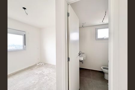 Apartamento à venda com 100m², 3 quartos e 2 vagas Apartamento à venda com 100m², 3 quartos e 2 vagasSuíte