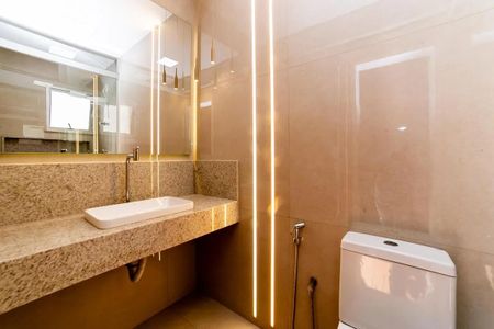 Apartamento para alugar com 110m², 3 quartos e 1 vaga Apartamento para alugar com 110m², 3 quartos e 1 vagaBanheiro social
