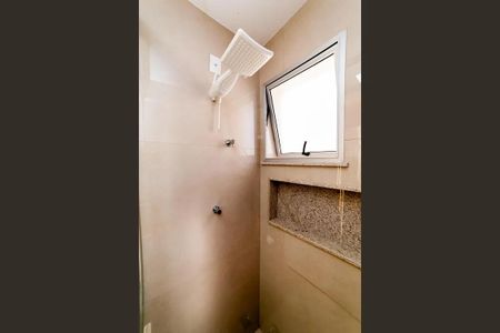 Apartamento para alugar com 110m², 3 quartos e 1 vaga Apartamento para alugar com 110m², 3 quartos e 1 vagaBanheiro da Suíte