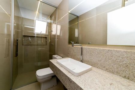 Apartamento para alugar com 110m², 3 quartos e 1 vaga Apartamento para alugar com 110m², 3 quartos e 1 vagaBanheiro da Suíte