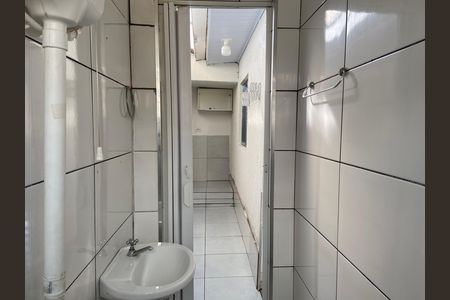 Banheiro  de casa para alugar com 1 quarto, 80m² em Pestana, Osasco