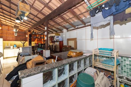 Casa à venda com 200m², 3 quartos e 1 vaga Casa à venda com 200m², 3 quartos e 1 vagaÁrea de Serviço