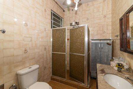Casa à venda com 200m², 3 quartos e 1 vaga Casa à venda com 200m², 3 quartos e 1 vagaBanheiro Social