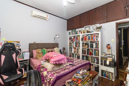 Suíte de casa à venda com 3 quartos, 200m² em Realengo, Rio de Janeiro