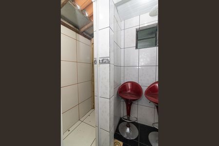 Casa à venda com 200m², 3 quartos e 1 vaga Casa à venda com 200m², 3 quartos e 1 vagaBanheiro de Serviço