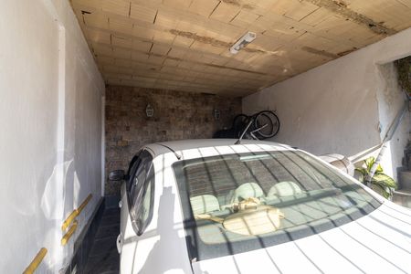 Casa à venda com 200m², 3 quartos e 1 vaga Casa à venda com 200m², 3 quartos e 1 vagaGaragem