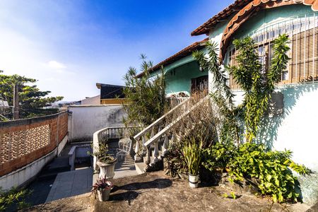 Casa à venda com 200m², 3 quartos e 1 vaga Casa à venda com 200m², 3 quartos e 1 vagaÁrea Externa