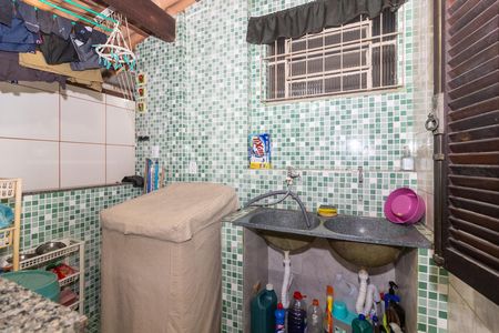 Casa à venda com 200m², 3 quartos e 1 vaga Casa à venda com 200m², 3 quartos e 1 vagaÁrea de Serviço