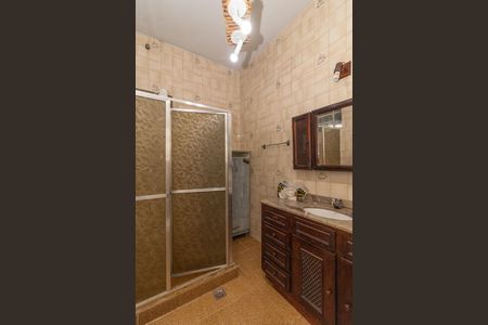 Casa à venda com 200m², 3 quartos e 1 vaga Casa à venda com 200m², 3 quartos e 1 vagaBanheiro Social