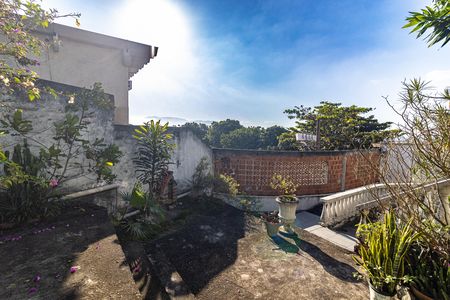 Casa à venda com 200m², 3 quartos e 1 vaga Casa à venda com 200m², 3 quartos e 1 vagaÁrea Externa