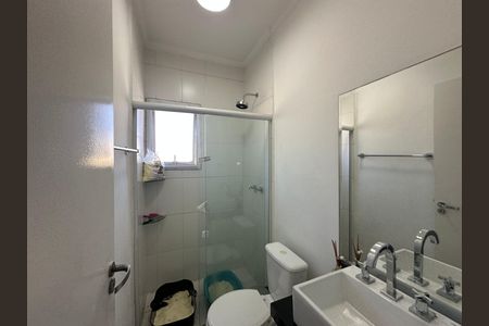 Casa de condomínio à venda com 179m², 3 quartos e 2 vagas Casa de condomínio à venda com 179m², 3 quartos e 2 vagasBanheiro da Suíte 2