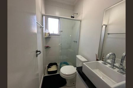Casa de condomínio à venda com 179m², 3 quartos e 2 vagas Casa de condomínio à venda com 179m², 3 quartos e 2 vagasSuíte 2