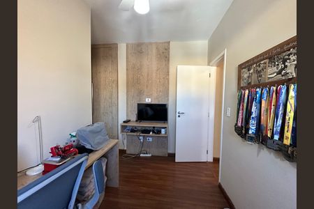 Casa de condomínio à venda com 179m², 3 quartos e 2 vagas Casa de condomínio à venda com 179m², 3 quartos e 2 vagasSuíte 2