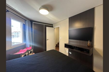 Casa de condomínio à venda com 179m², 3 quartos e 2 vagas Casa de condomínio à venda com 179m², 3 quartos e 2 vagasSuíte 1