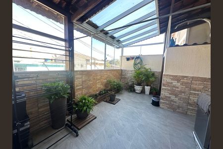 Casa de condomínio à venda com 179m², 3 quartos e 2 vagas Casa de condomínio à venda com 179m², 3 quartos e 2 vagasQuintal