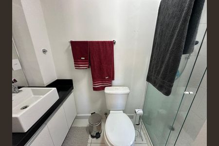 Casa de condomínio à venda com 179m², 3 quartos e 2 vagas Casa de condomínio à venda com 179m², 3 quartos e 2 vagasSuíte 1