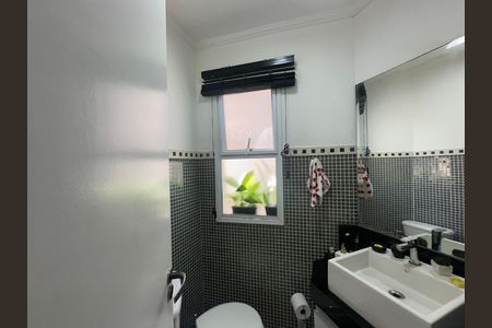 Casa de condomínio à venda com 179m², 3 quartos e 2 vagas Casa de condomínio à venda com 179m², 3 quartos e 2 vagasLavabo