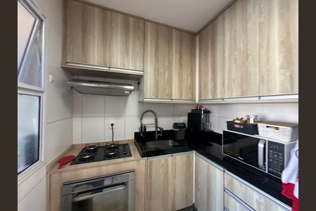 Casa de condomínio à venda com 179m², 3 quartos e 2 vagas Casa de condomínio à venda com 179m², 3 quartos e 2 vagasCozinha
