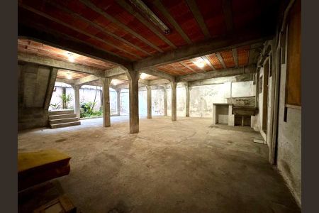 Foto 01 de casa à venda com 3 quartos, 262m² em Vila Mazzei, São Paulo