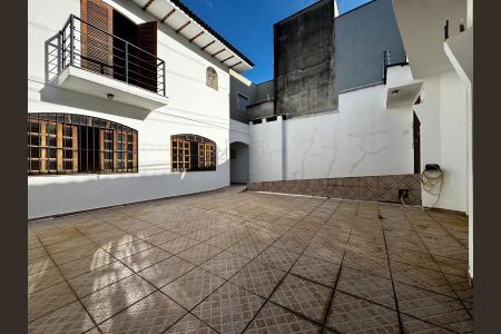 Foto 01 de casa à venda com 3 quartos, 262m² em Vila Mazzei, São Paulo