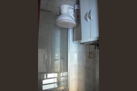 Banheiro de apartamento para alugar com 2 quartos, 54m² em Paineiras, Juiz de Fora