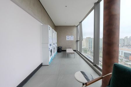 Área comum de apartamento para alugar com 1 quarto, 24m² em Indianópolis, São Paulo