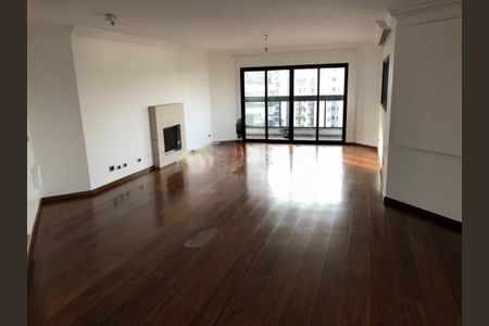 Apartamento para alugar com 4 quartos, 260m² em Indianópolis, São Paulo