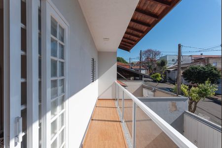 Casa à venda com 204m², 4 quartos e 3 vagasVaranda do Quarto 1
