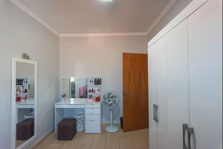 Casa à venda com 204m², 4 quartos e 3 vagasQuarto 2