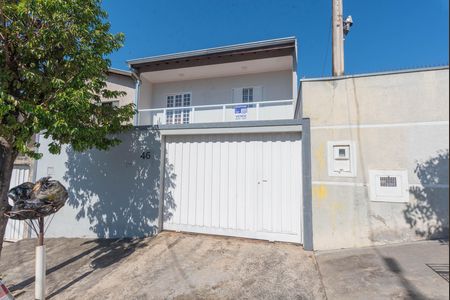 Casa à venda com 204m², 4 quartos e 3 vagasPlaquinha