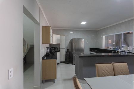 Casa à venda com 204m², 4 quartos e 3 vagasCozinha
