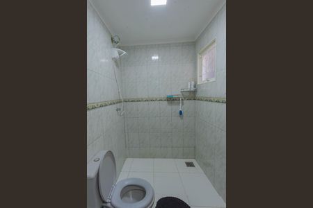 Casa à venda com 204m², 4 quartos e 3 vagasBanheiro 2