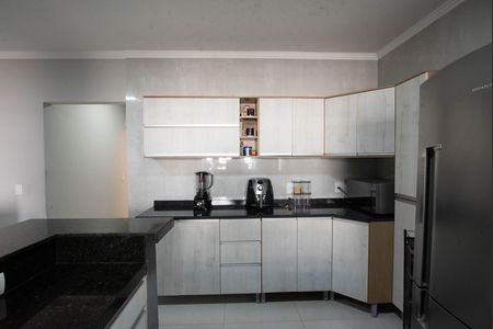 Casa à venda com 204m², 4 quartos e 3 vagasCozinha