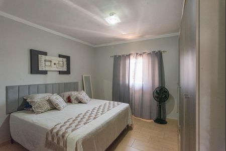 Casa à venda com 204m², 4 quartos e 3 vagasSuíte