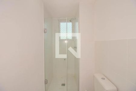 Banheiro de apartamento à venda com 3 quartos, 66m² em Farrapos, Porto Alegre