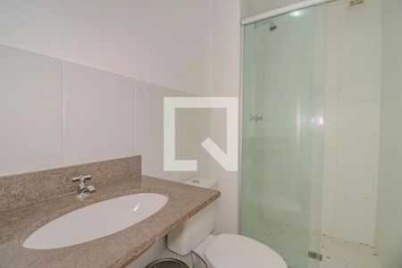 Banheiro de apartamento à venda com 3 quartos, 66m² em Farrapos, Porto Alegre