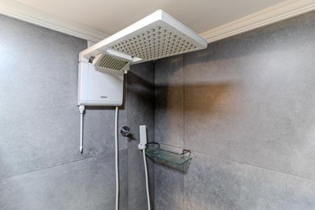 Banheiro de apartamento para alugar com 1 quarto, 25m² em Vila Buarque, São Paulo
