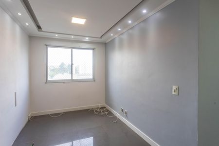 Sala  de apartamento à venda com 2 quartos, 47m² em Canhema, Diadema