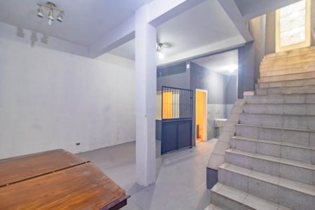 Área comum de casa à venda com 4 quartos, 300m² em Vila Imperio, São Paulo