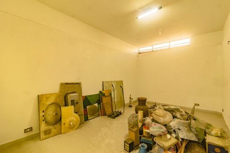 Casa à venda com 300m², 4 quartos e 2 vagas Casa à venda com 300m², 4 quartos e 2 vagasQuarto 2